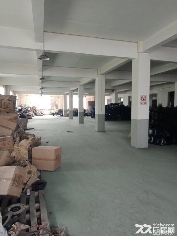 武进区横林镇8000方独门独院标准厂房出租单层＋多层