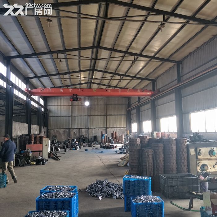 武进区西太湖1500方标准机械厂房出租